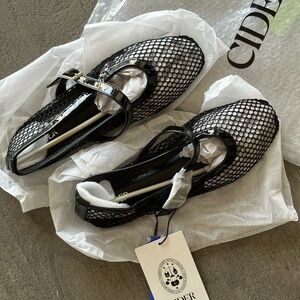 Cider Black Mesh Ballet Flats / Mary Jane’s